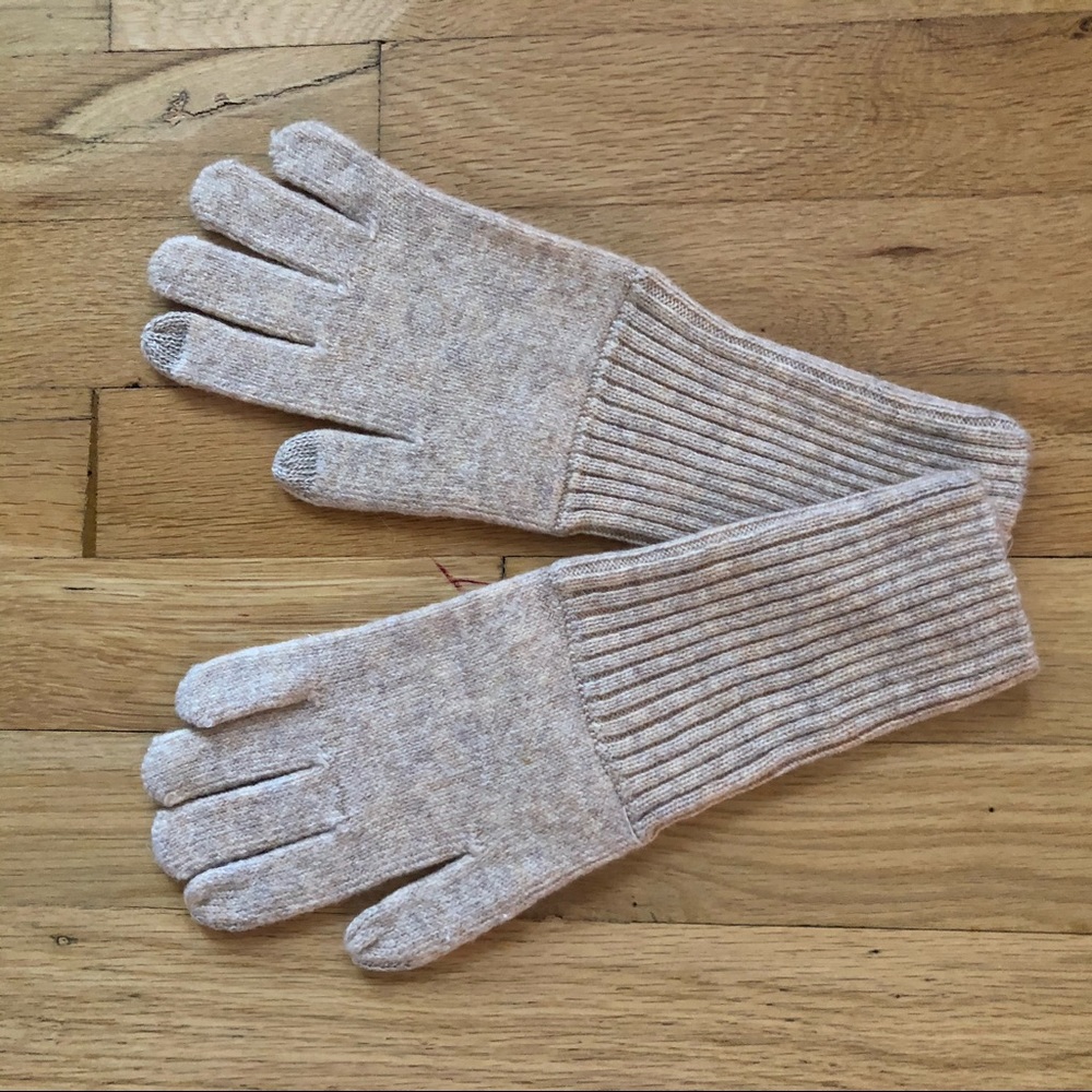 GAP Ribbed Gloves